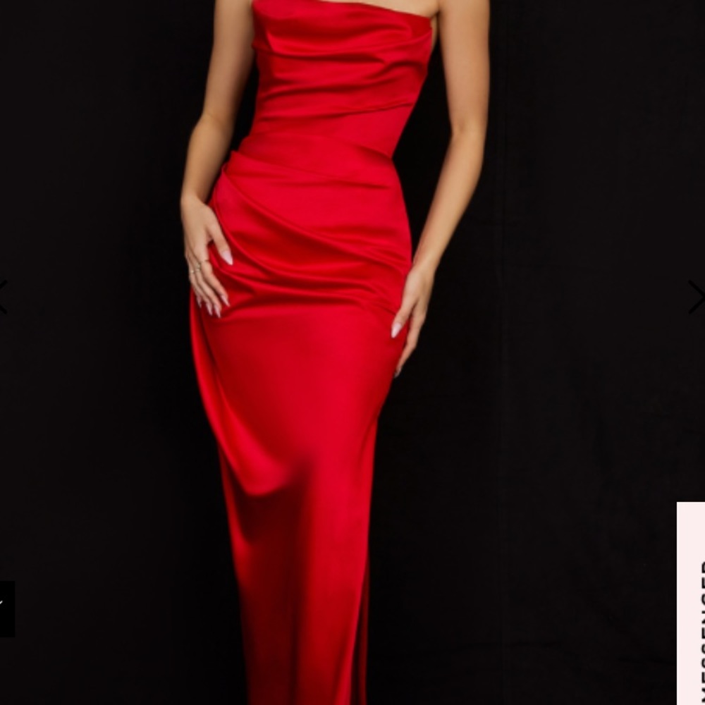 House of CB “Adrienne” Dress - Cup size A-C SIZE L+ NWT